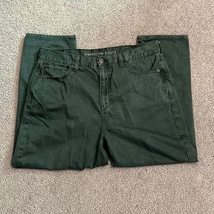 American Eagle Outfitters Green Mom Jean Pants 14 X-Short Length